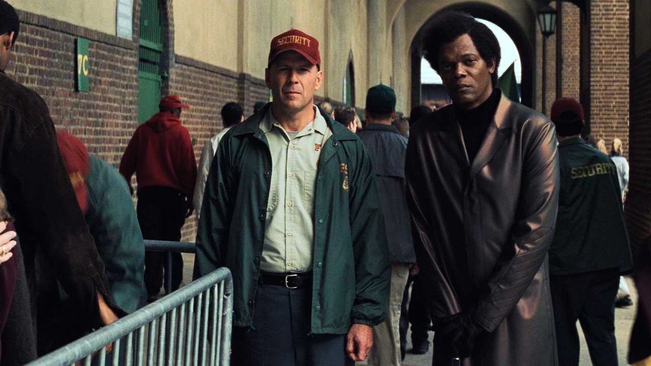 El protegido (2000) 0