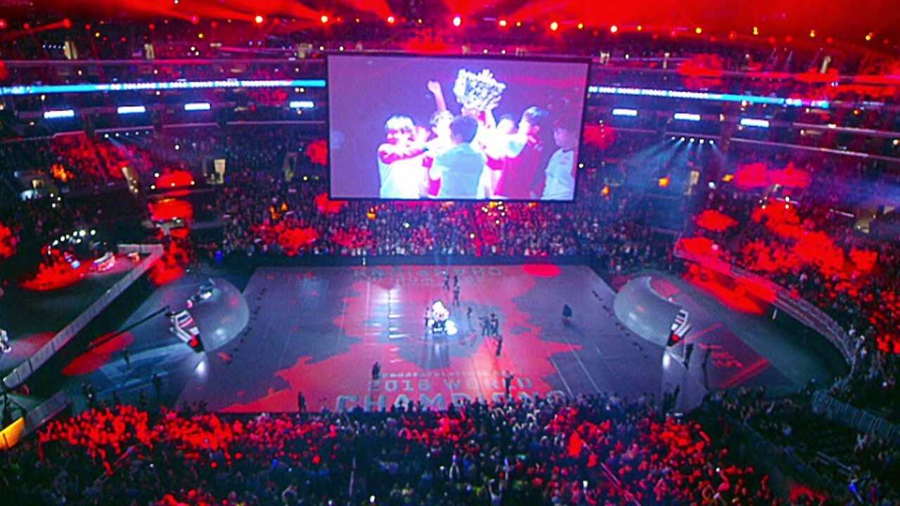 League of Legends: Origins 0