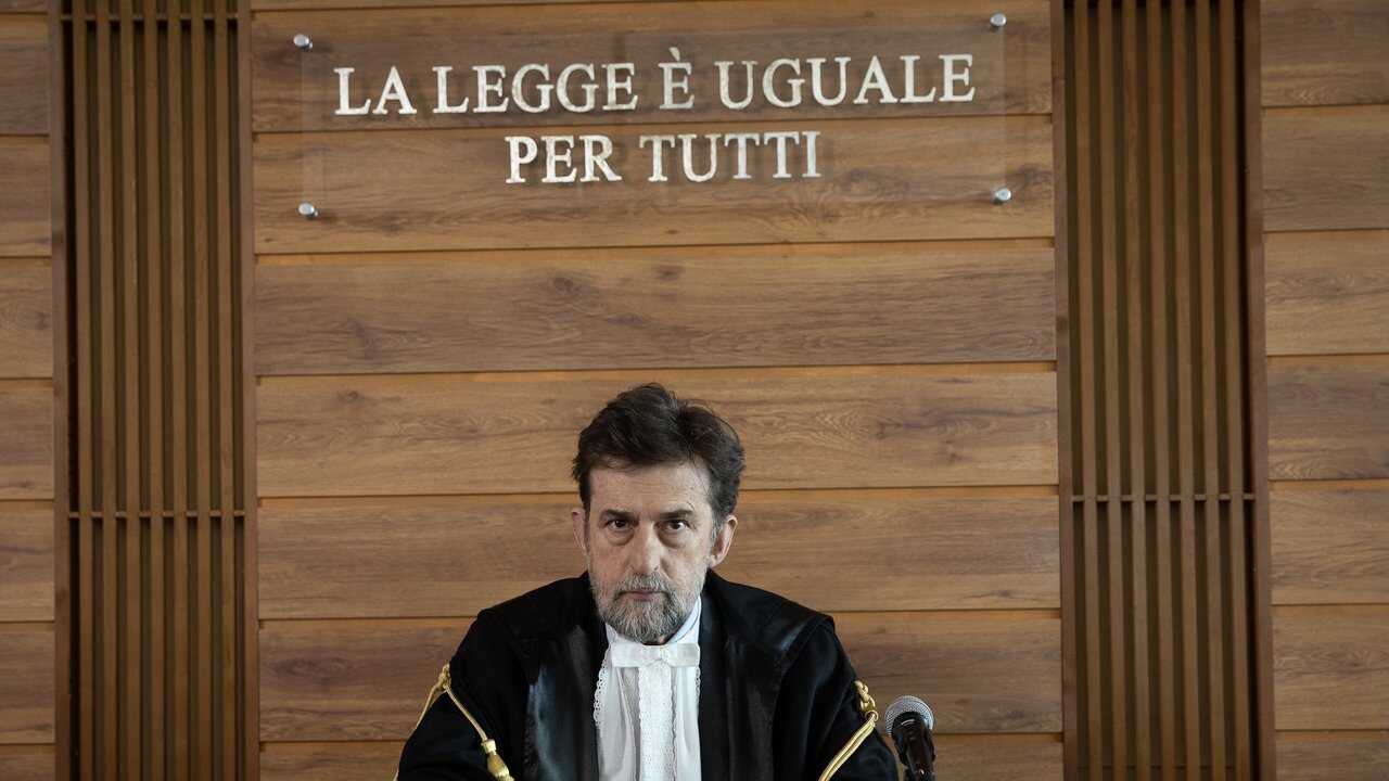 Tre piani 0