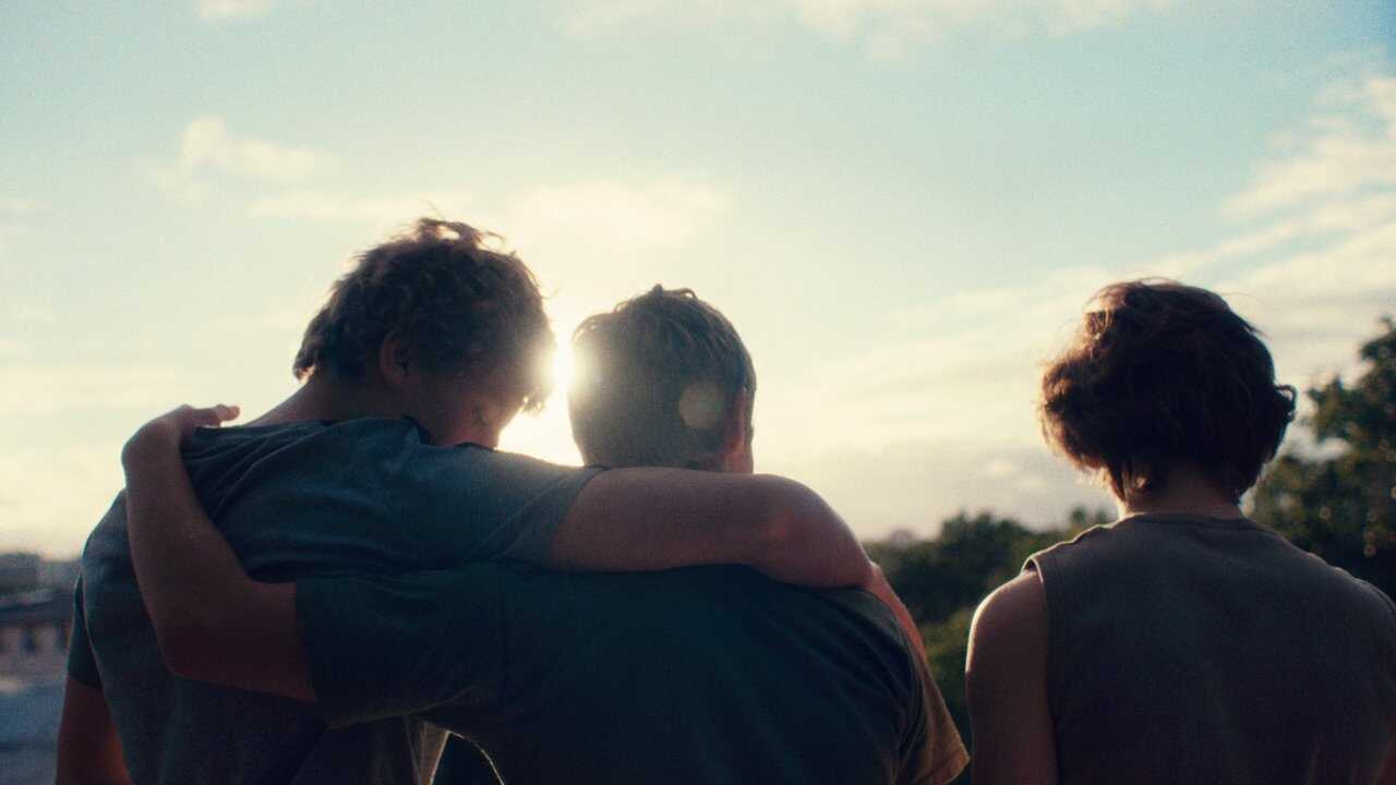 Beautiful Beings (2022) 0