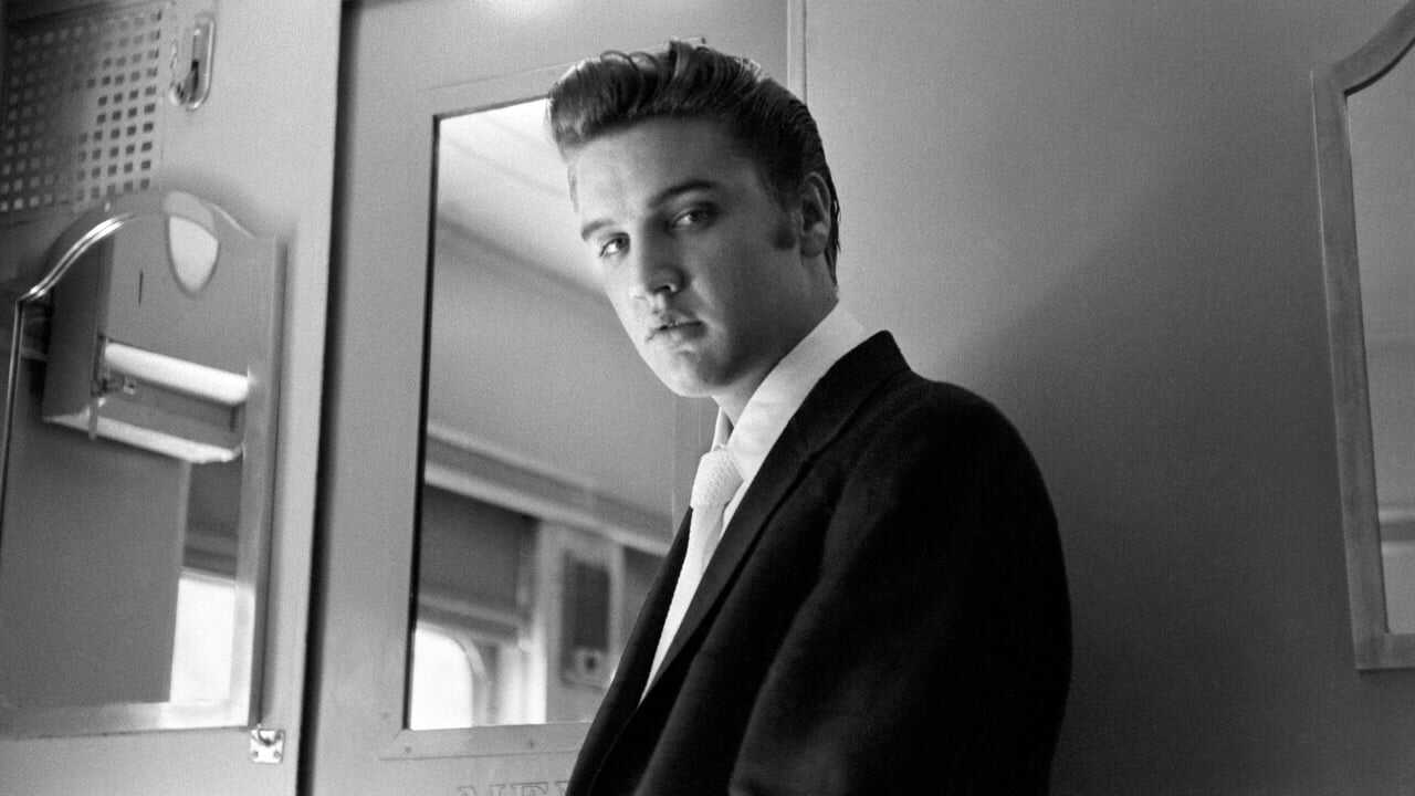 Elvis Presley: The Searcher 0