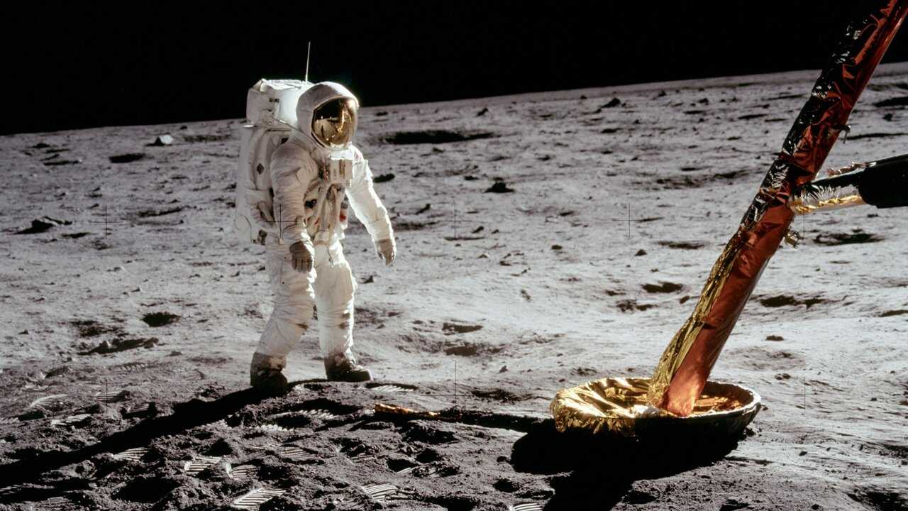 Apollo 11 0
