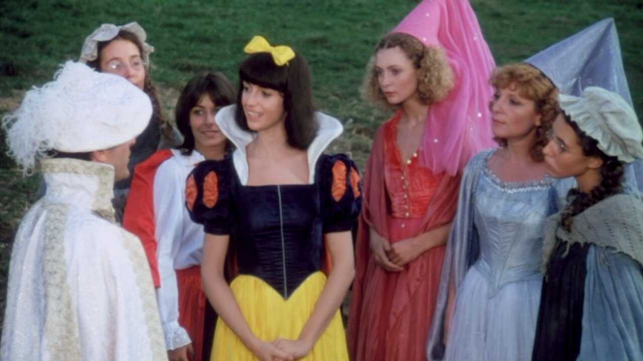 Elle voit des nains partout ! 0