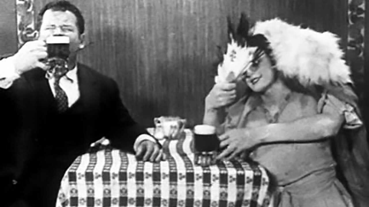 Fluttering Hearts (1927) 0