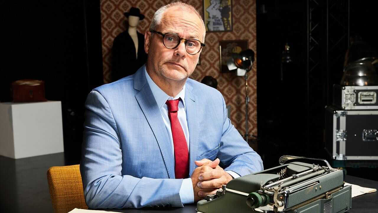 Hancock: Very Nearly an Armful 0