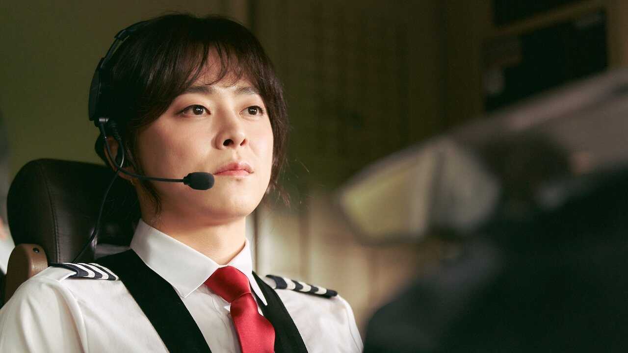 파일럿 (2024) 0