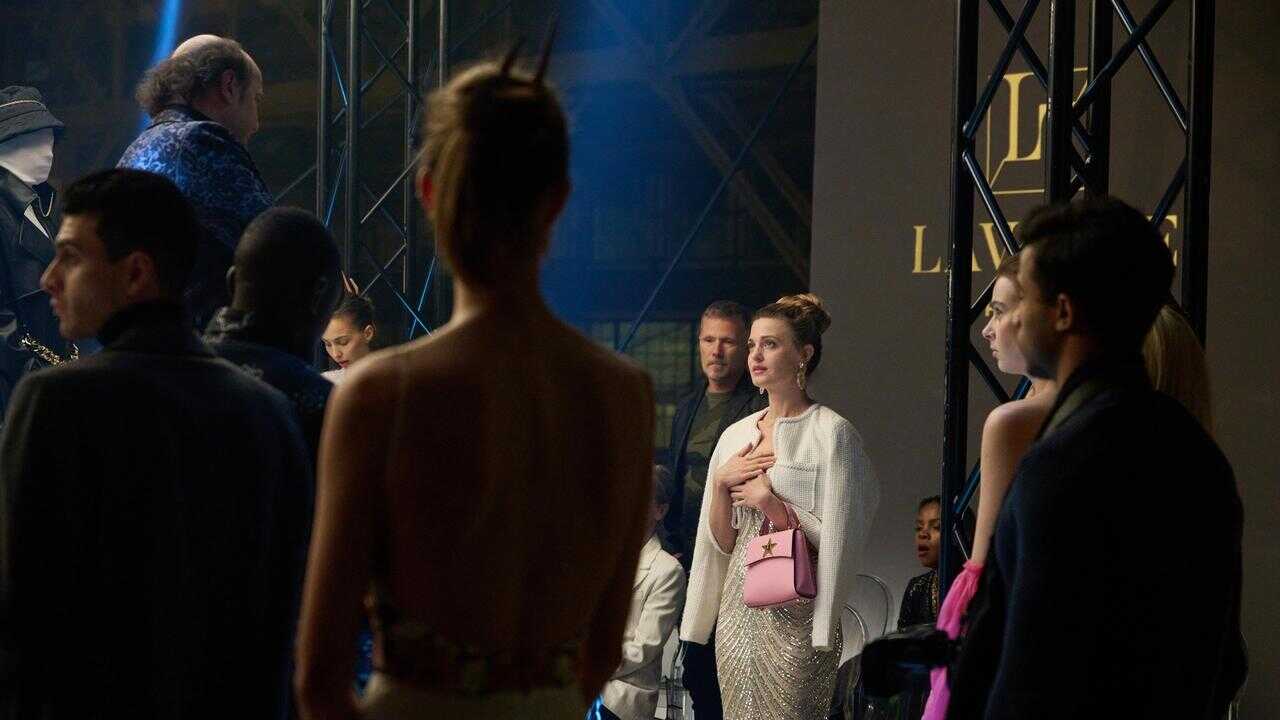 Crimes of Fashion: Killer Clutch 0