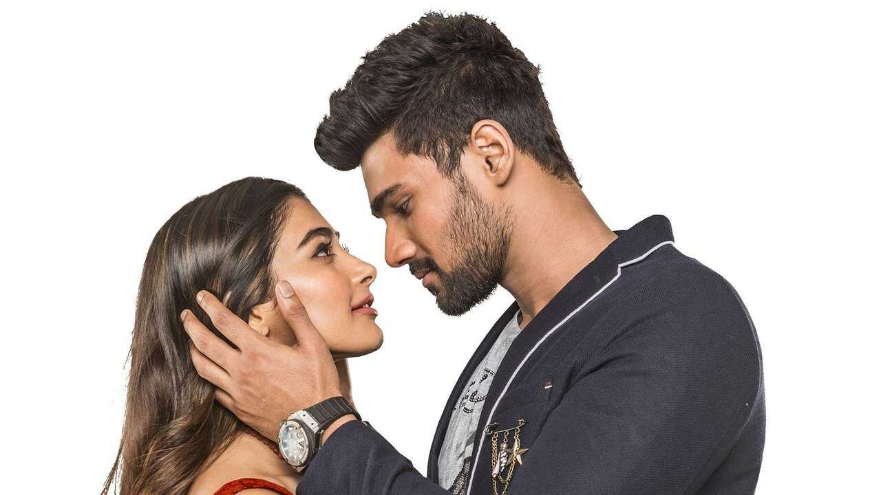 Saakshyam (2018) 0