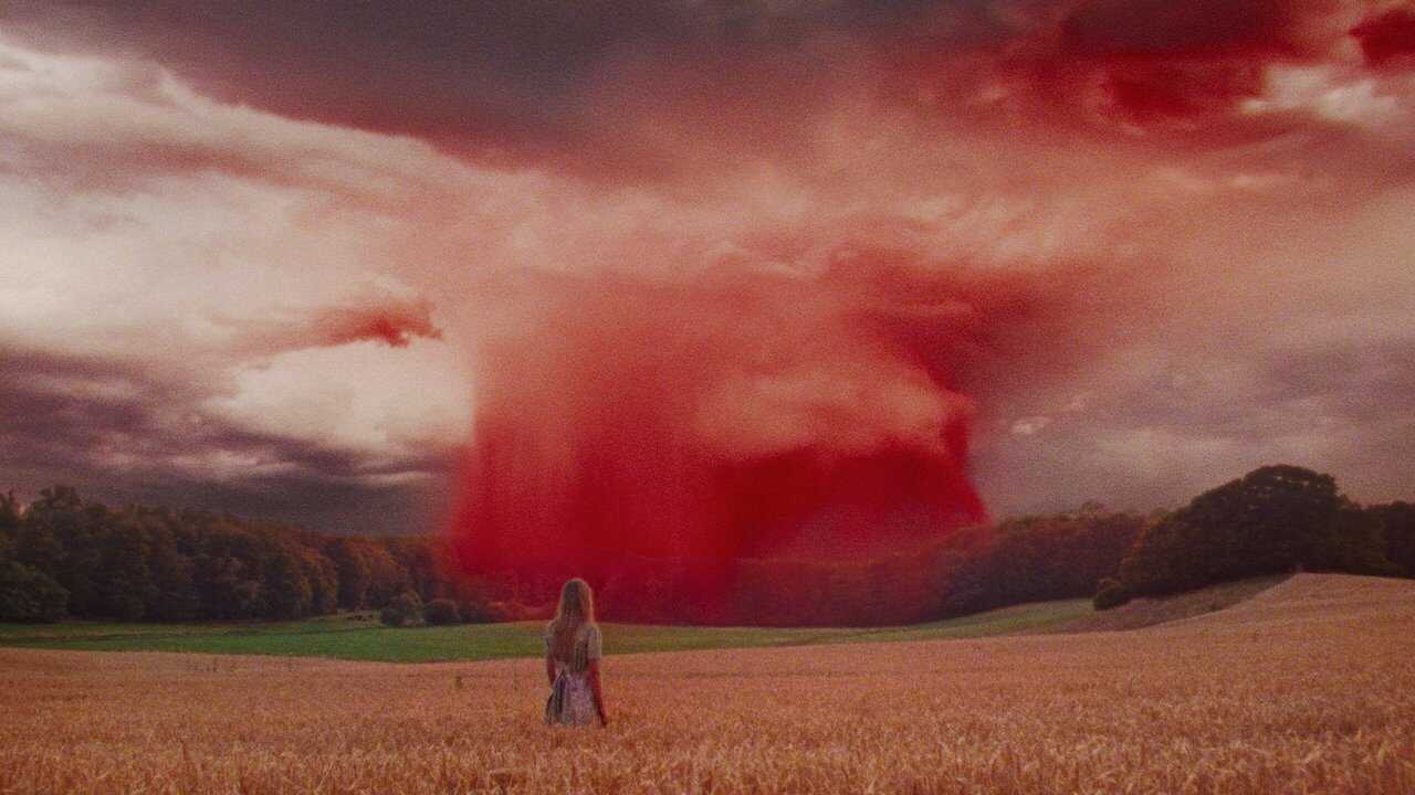 También en el cielo (2021) 0