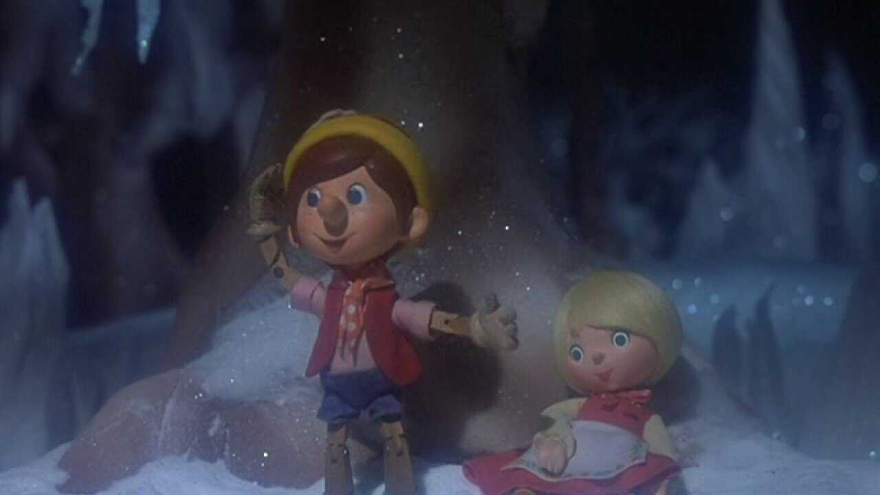Pinocchio's Christmas 0