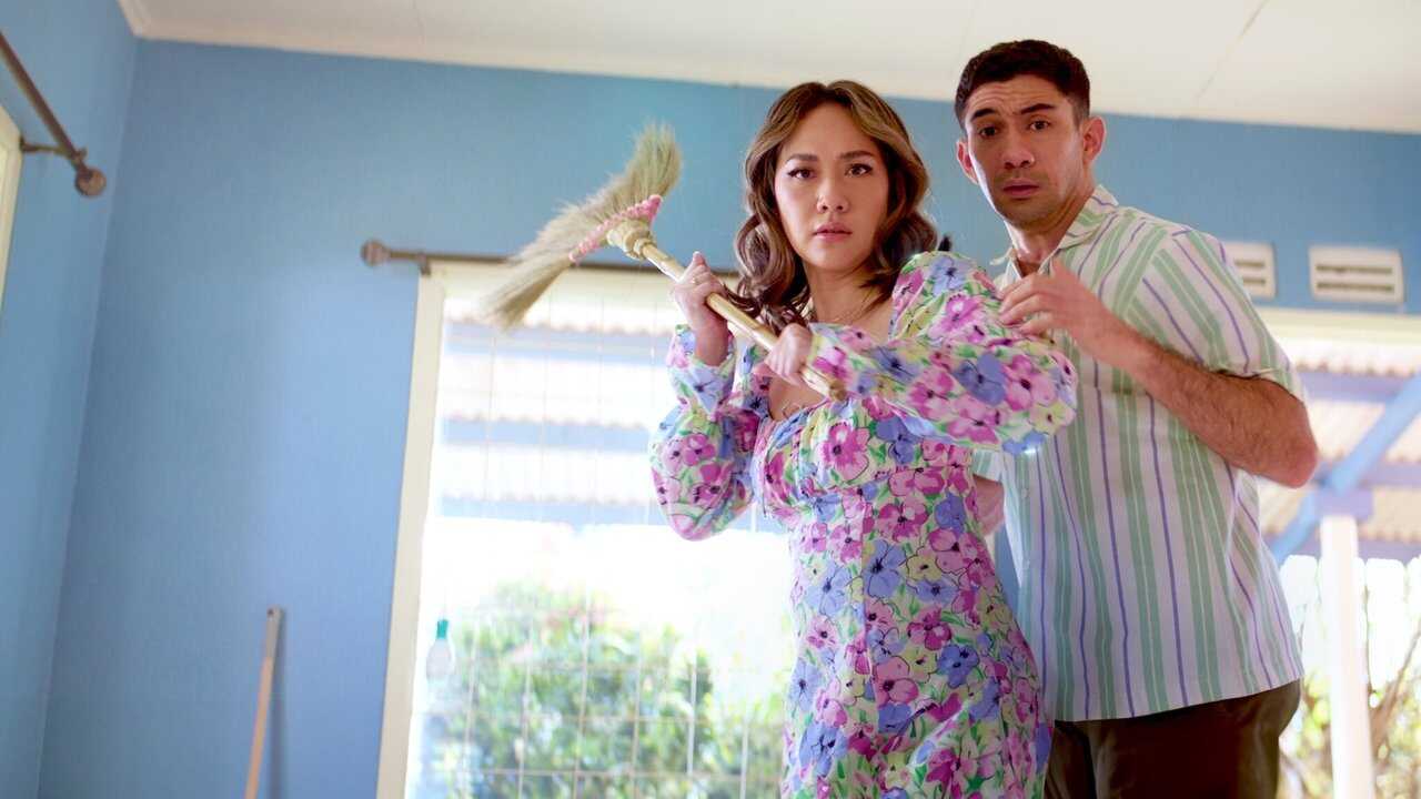 Funny Couple 0