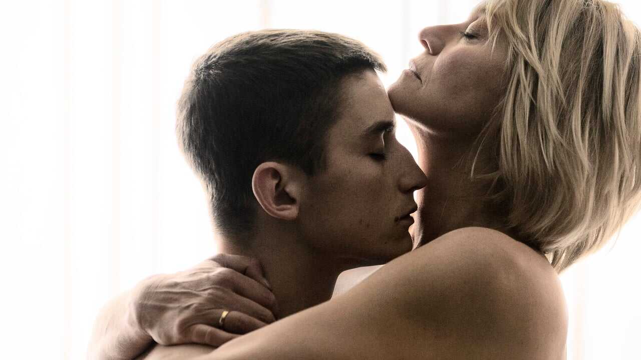 Queen of Hearts (2019) 0