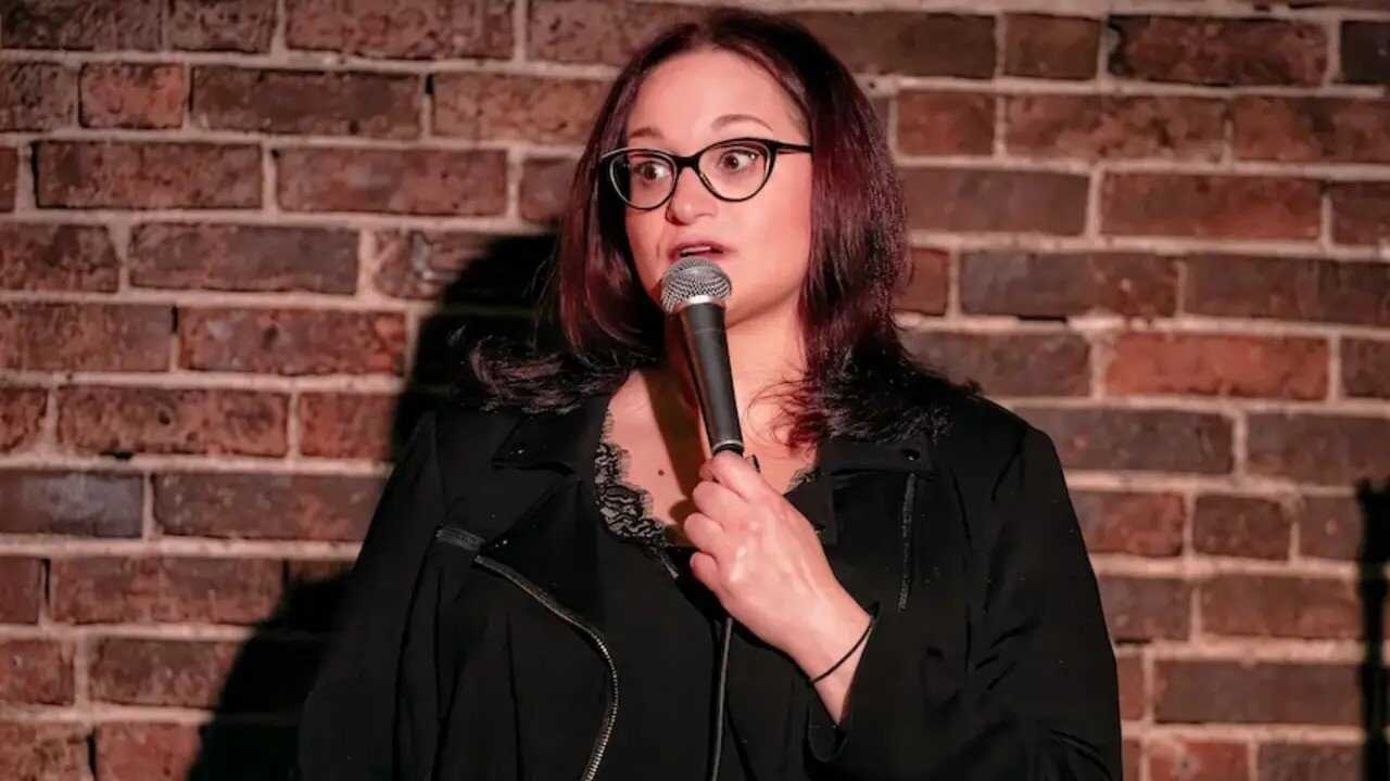 Adrienne Iapalucci: The Dark Queen (2024) 0