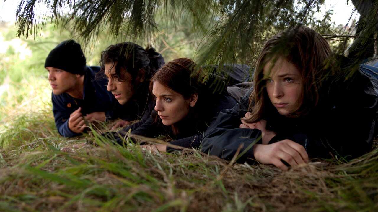 Jutro, jak wybuchnie wojna (2010) 0