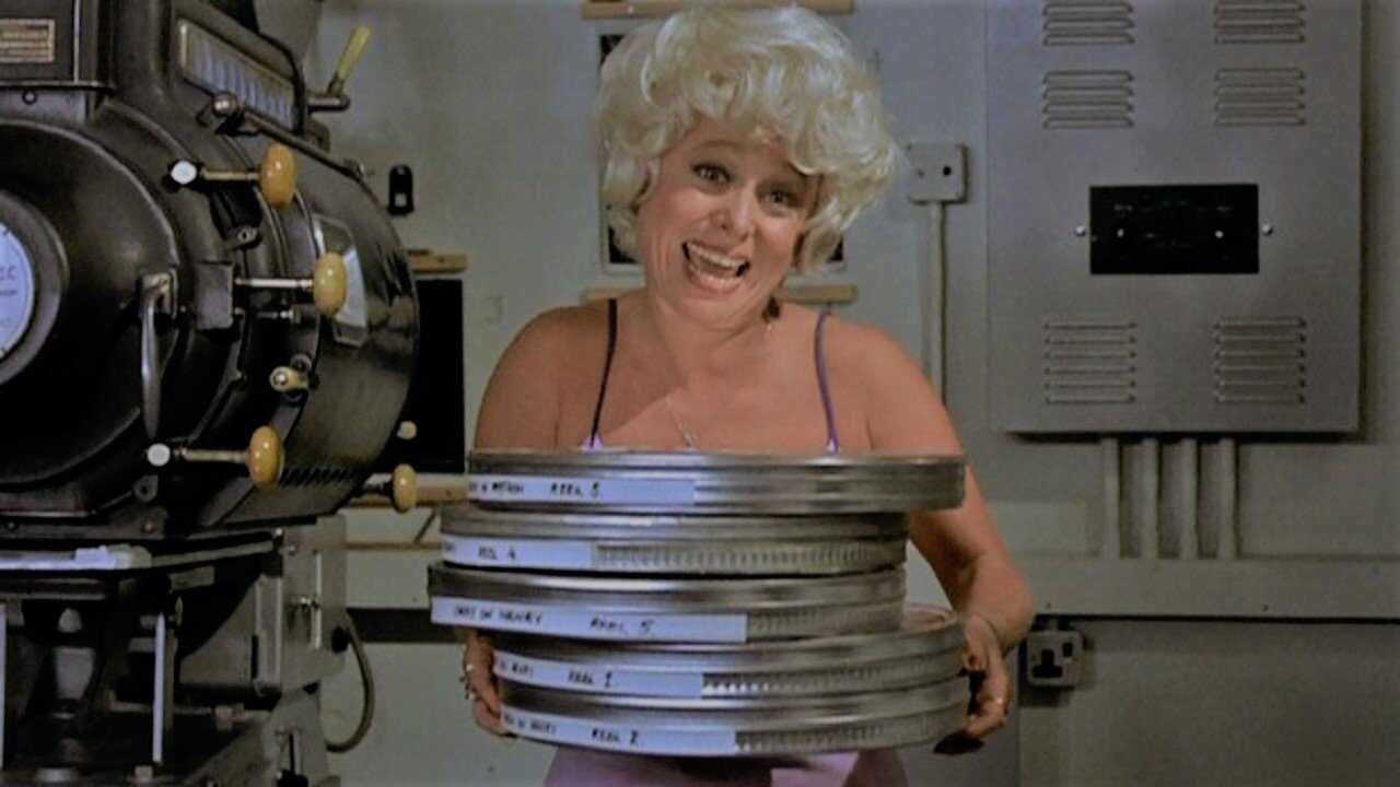 That's Carry On! 0