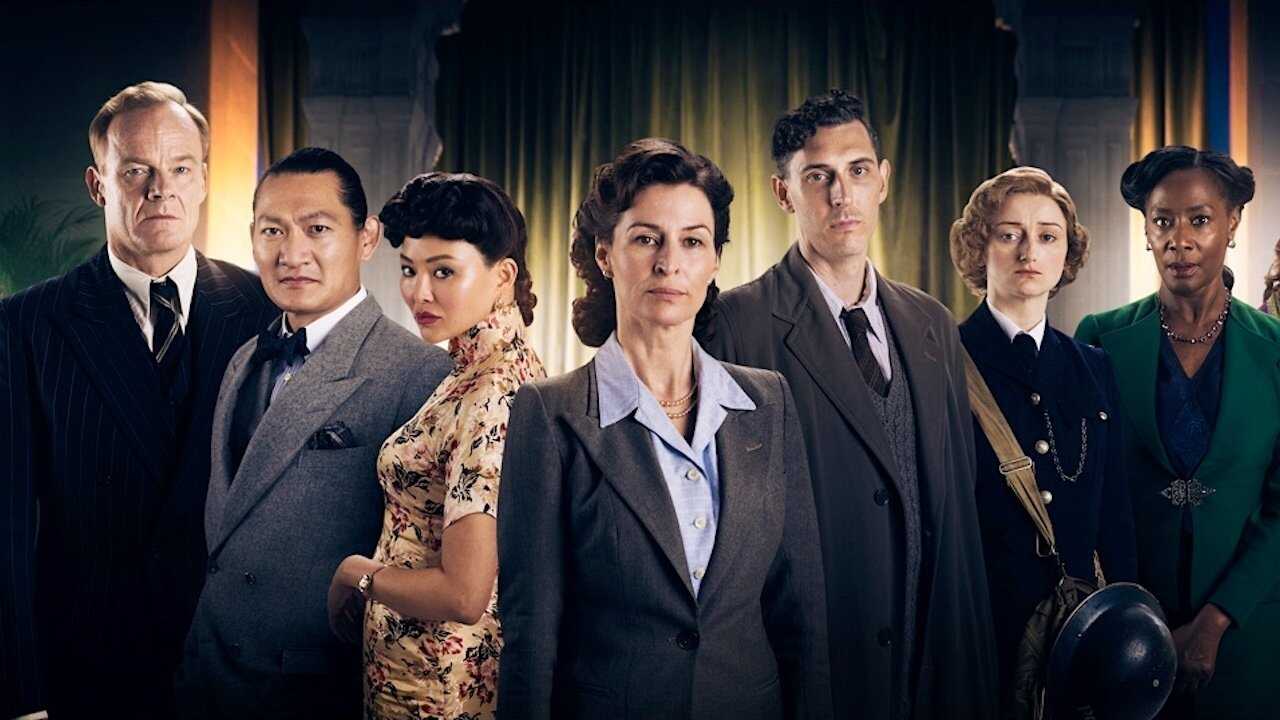 Agatha and the Midnight Murders 0