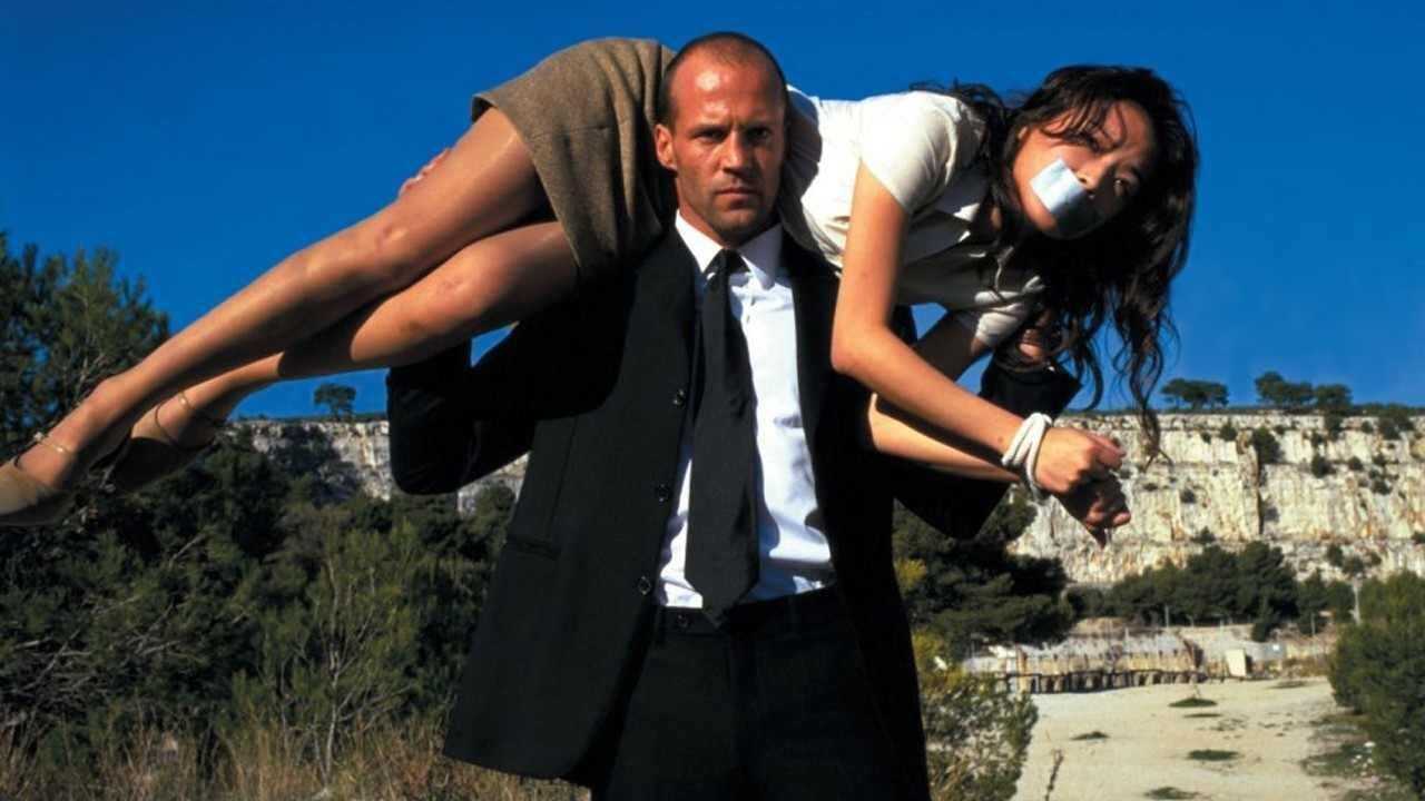 الناقل (2002) 0