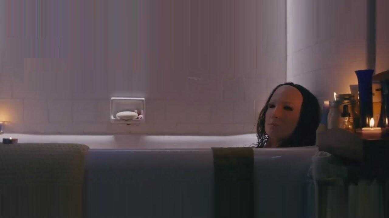 The Cleaning Lady - Sie weiß alles über dich (2018) 0