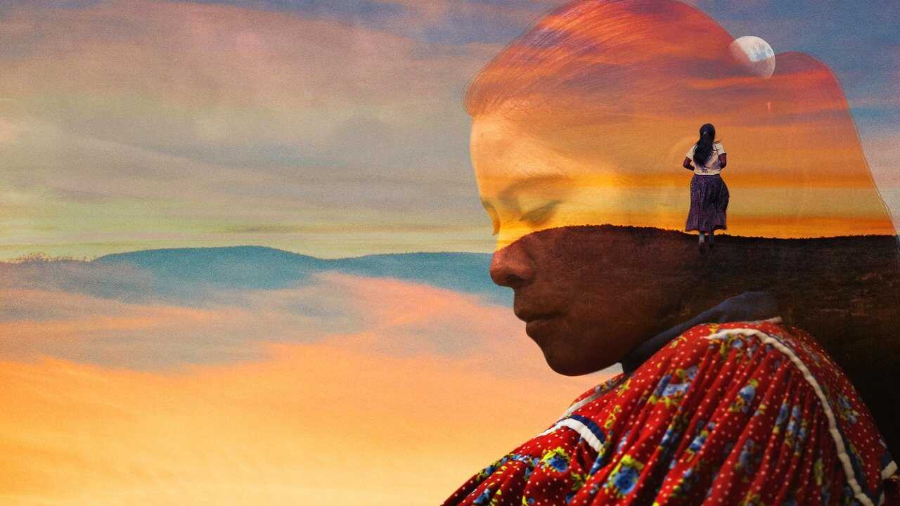 Lorena: Light-Footed Woman 0