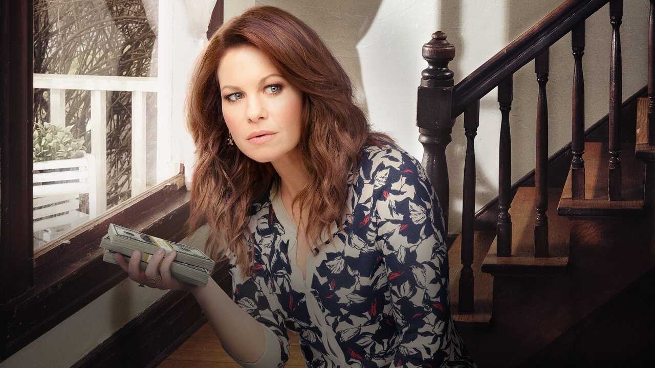 A Bundle of Trouble: An Aurora Teagarden Mystery 0