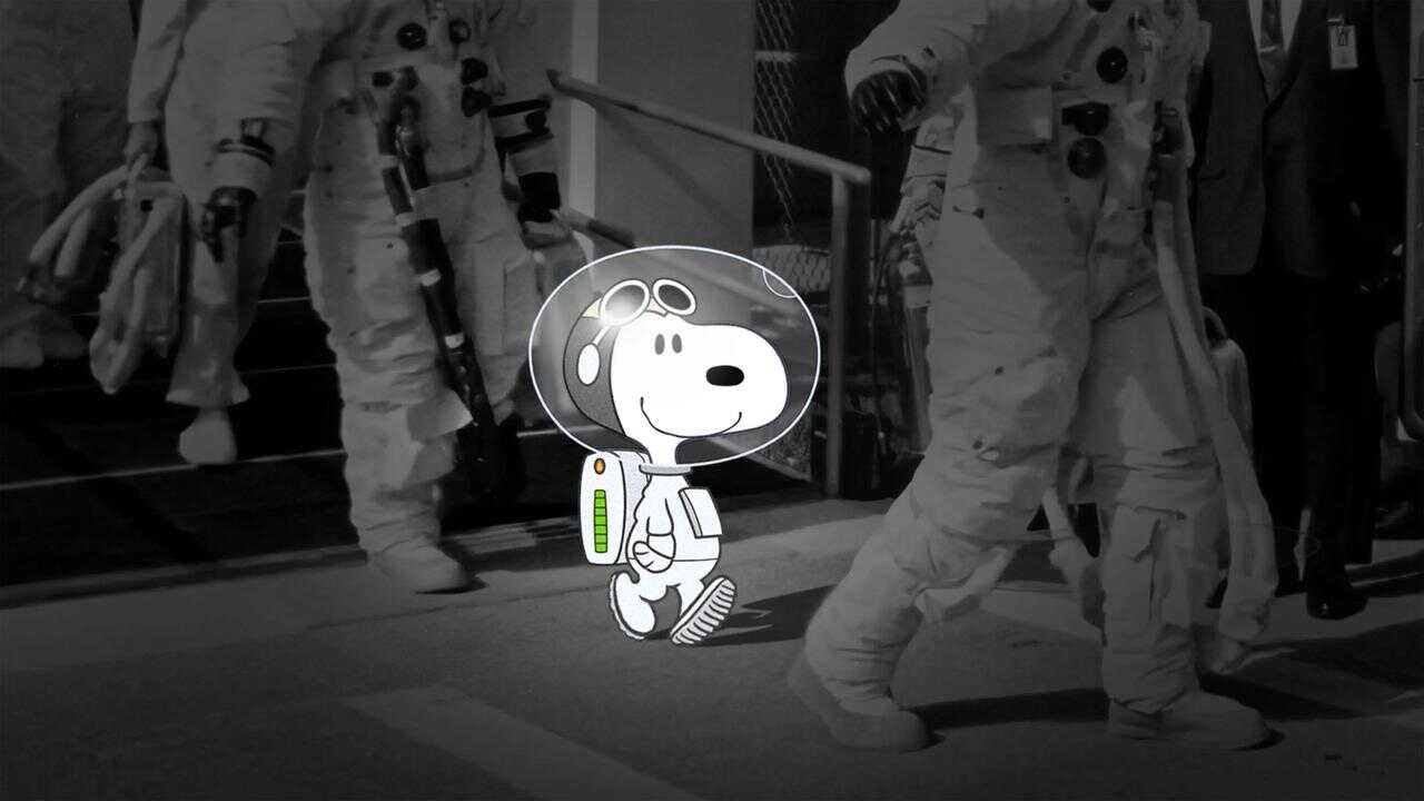 Peanuts in Space: Secrets of Apollo 10 0