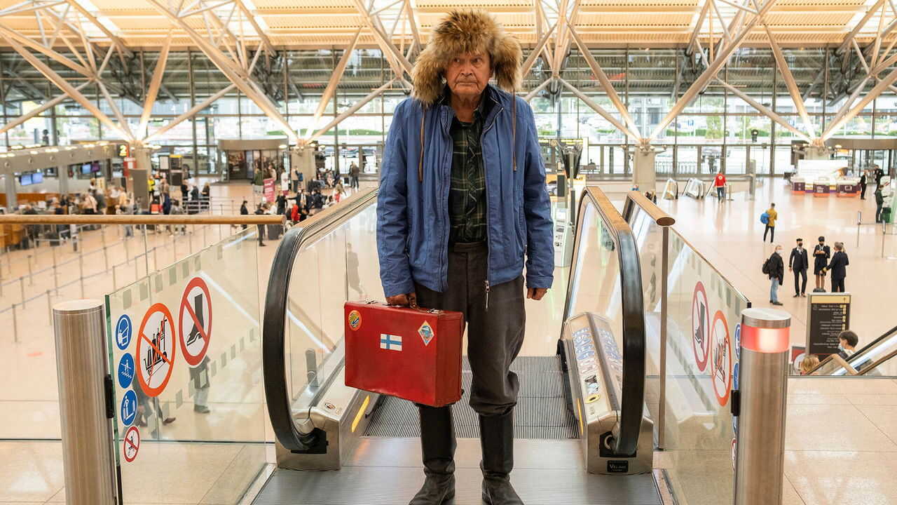 Mielensäpahoittaja Eskorttia etsimässä (2022) 0