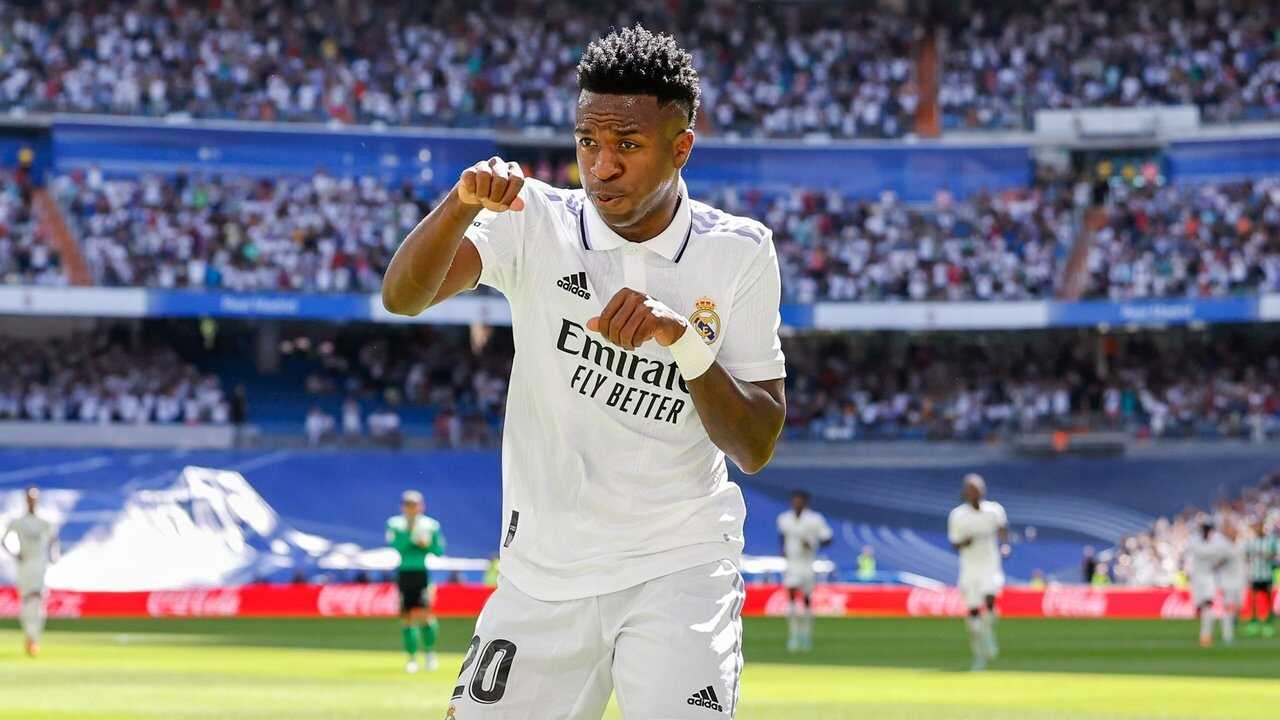 Baila, Vini (2025) 0