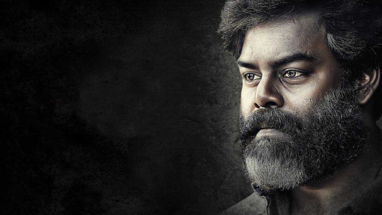 விசித்திரன் 0