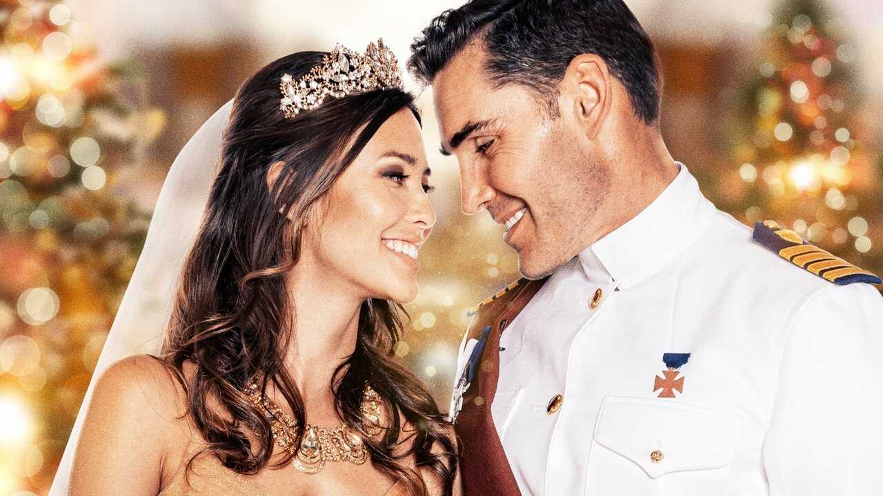 Christmas with a Prince: Becoming Royal 0