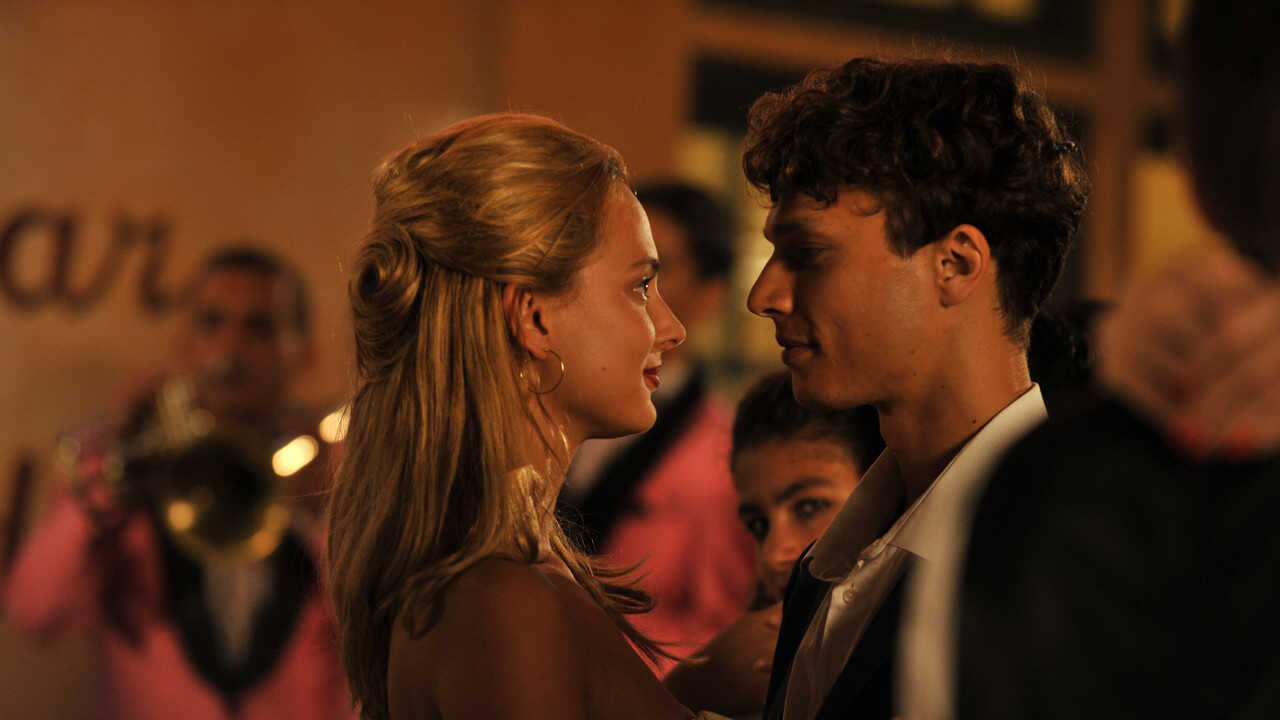 What the Day Owes the Night 0