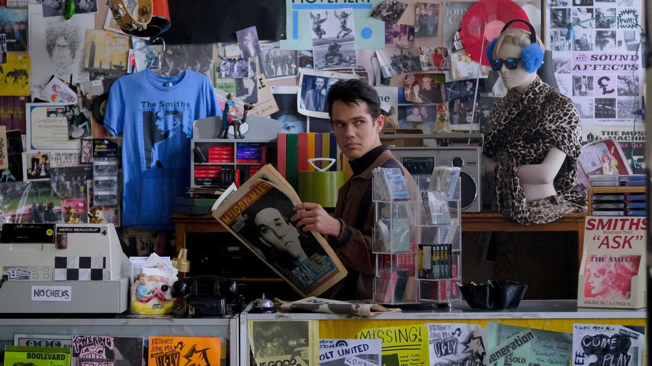 Shoplifters of the World 0