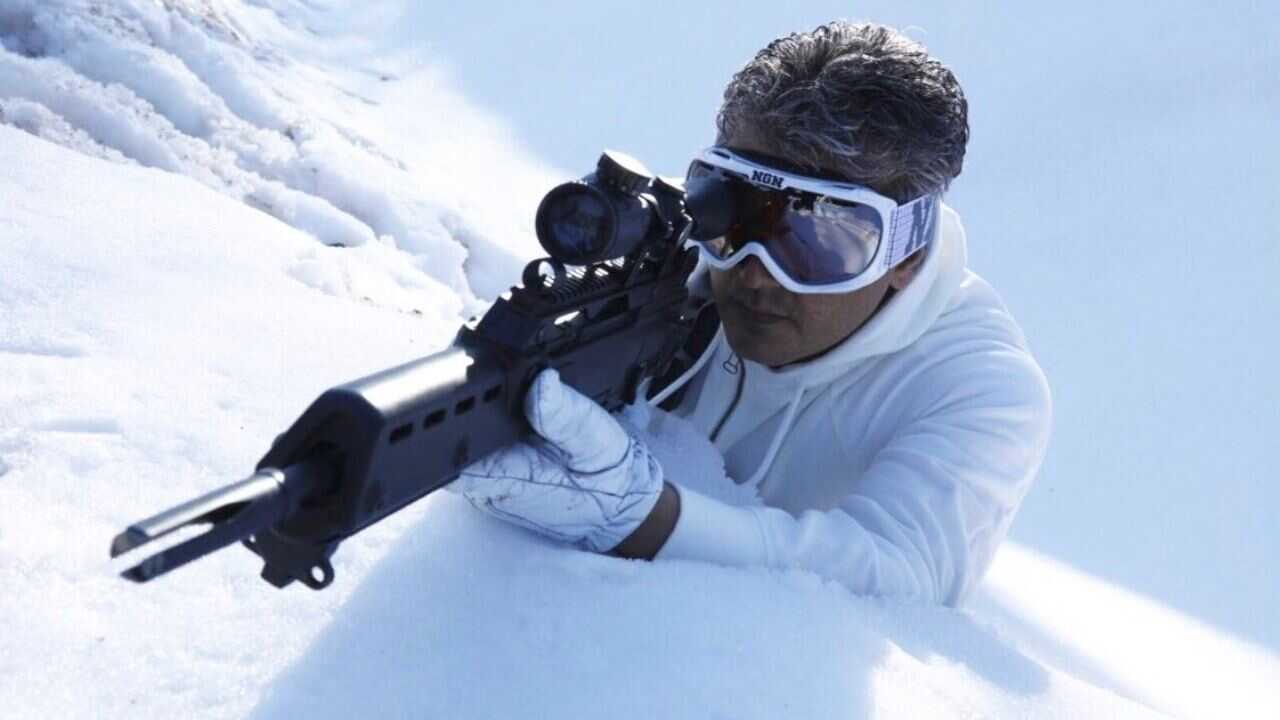 Vivegam (2017) 0