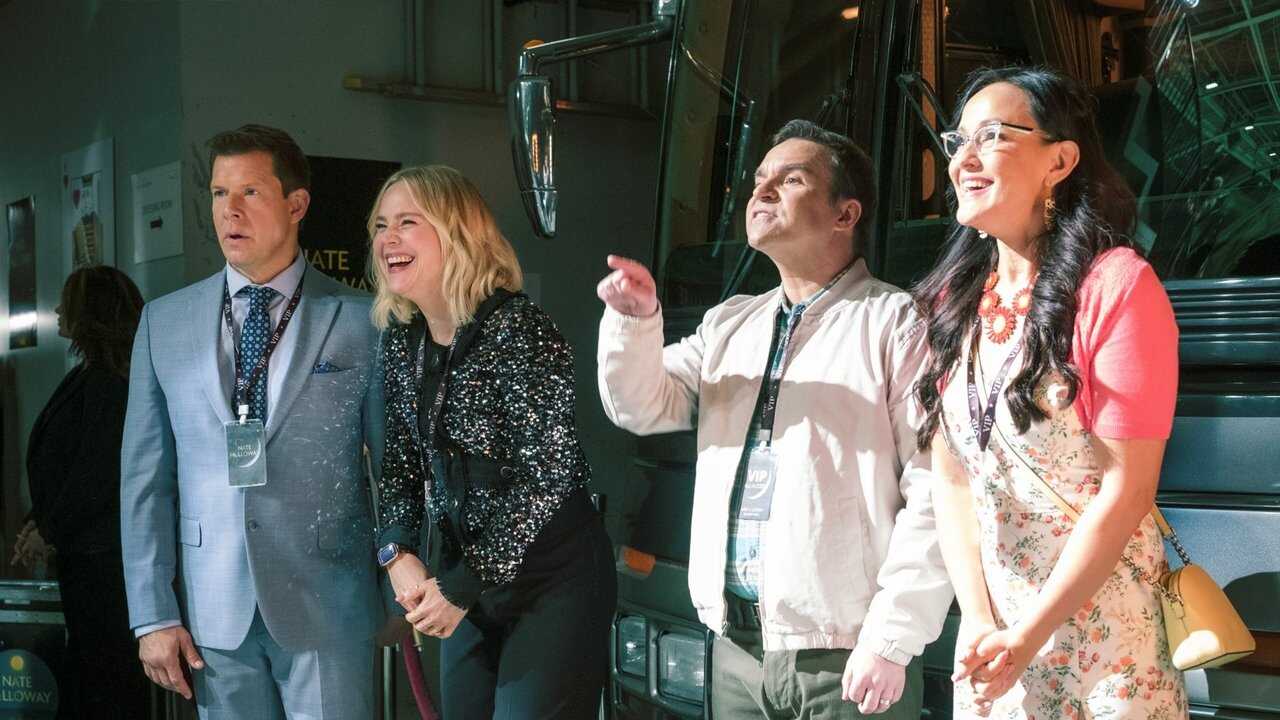 Signed, Sealed, Delivered: To The Moon And Back 0