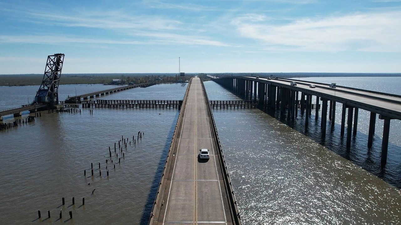 American Highway (2024) 0