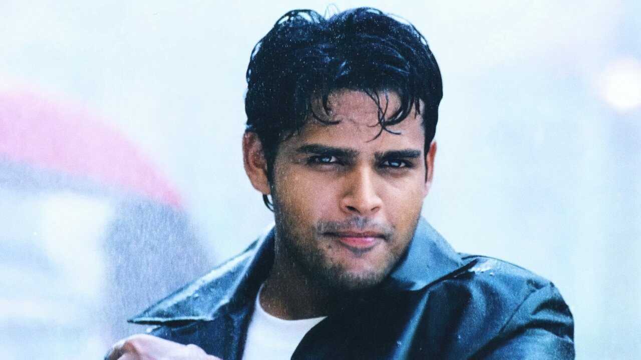 12 B (2001) 0