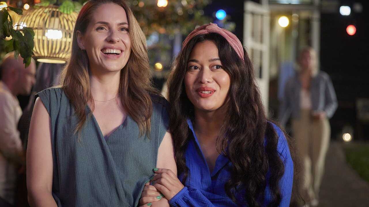 Bed & Breakfast (2024) 0