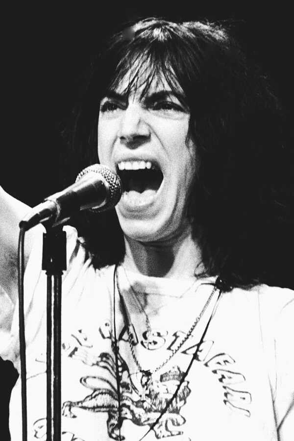 Patti Smith, la poésie du punk (2022) 0