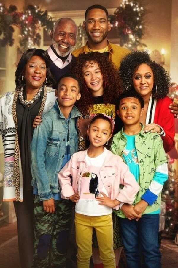 Un Noël chez Mamilia (2019) 0