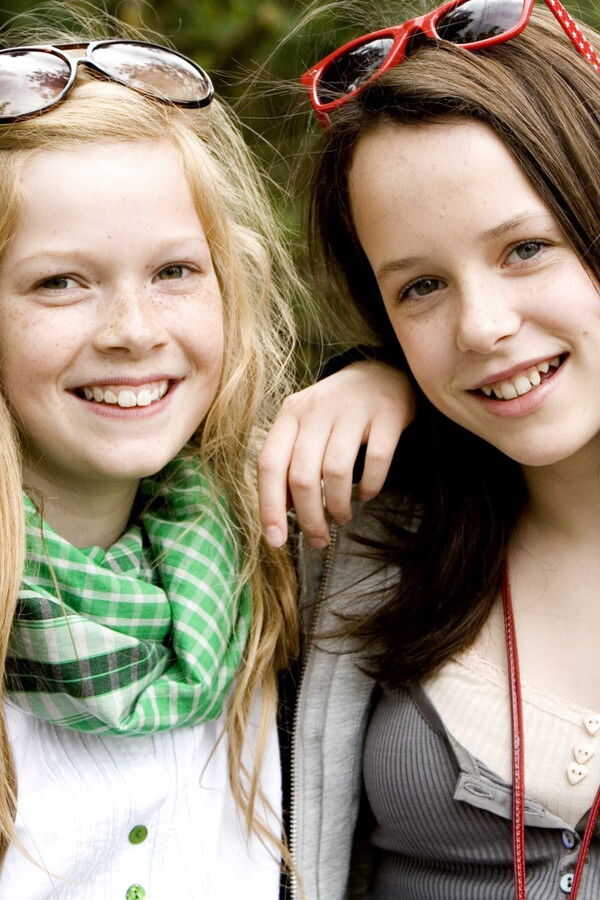 Karla & Katrine (2009) 0
