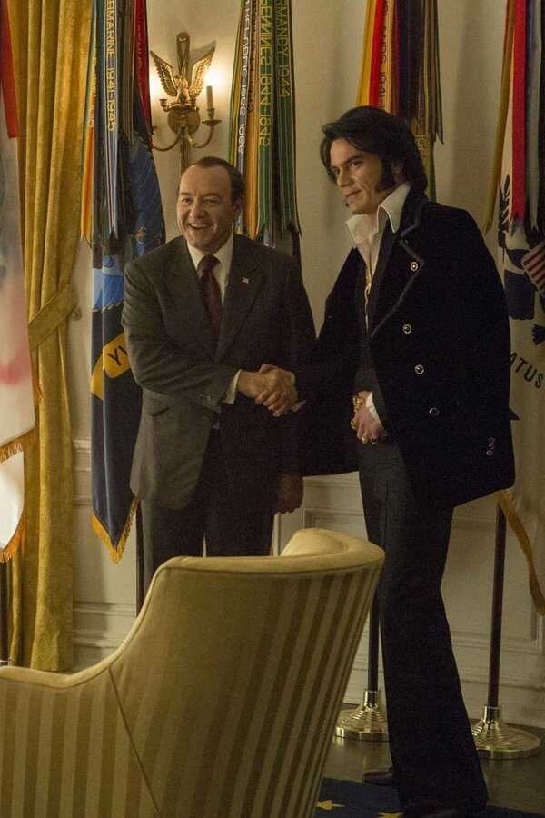 Elvis & Nixon (2016) 0