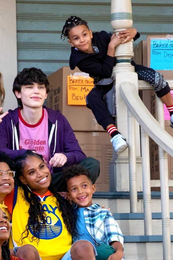 Cheaper by the Dozen (2022) 0