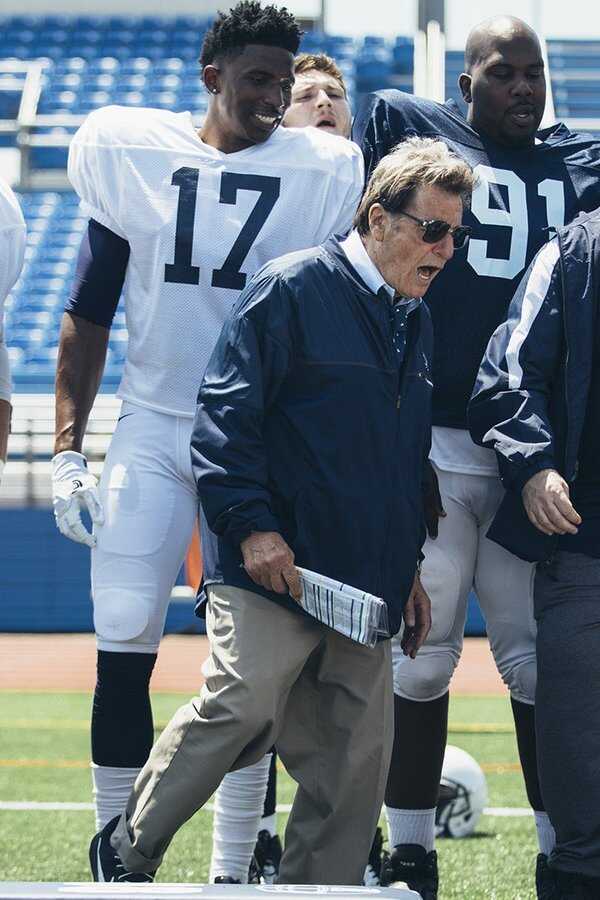 Paterno (2018) 0