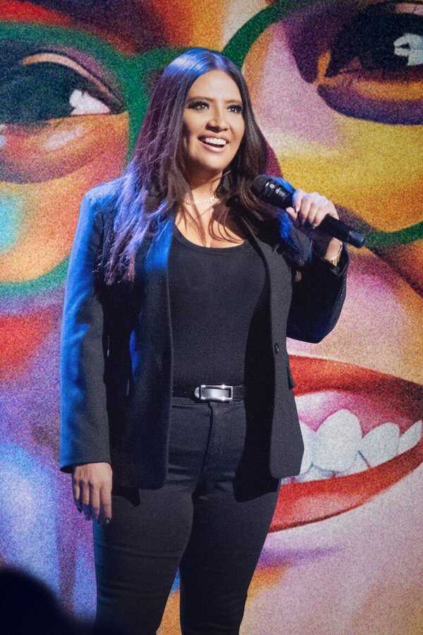 Cristela Alonzo: Middle Classy (2022) 0
