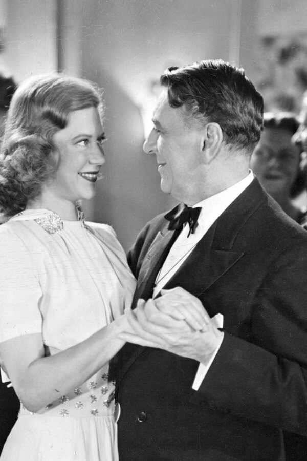 Det ender med bryllup (1943) 0