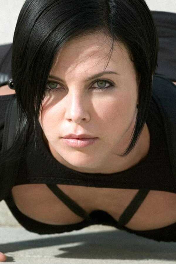 Æon Flux (2005) 0