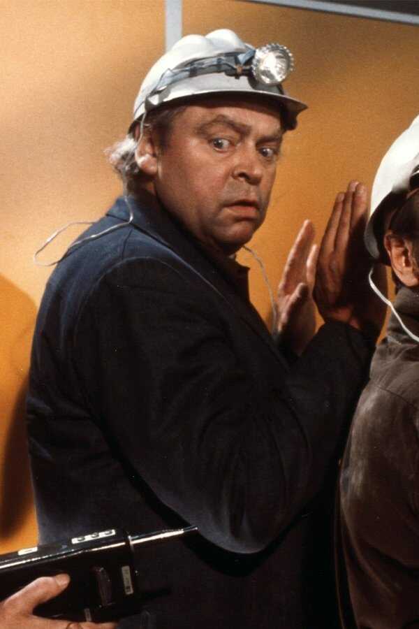 Going for Broke (1977) 0