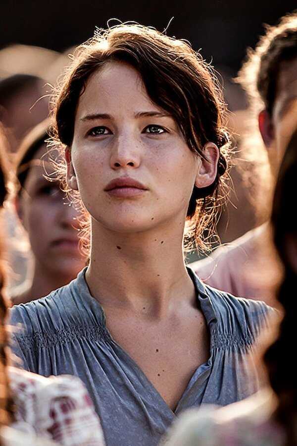 Hunger Games (2012) 0