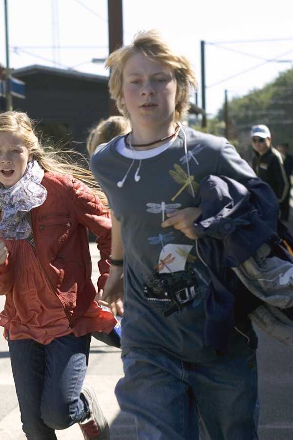 Karla & Jonas (2010) 0