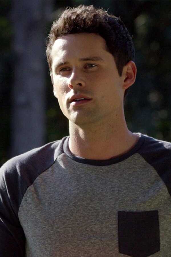 Can't Buy My Love (2017) 0