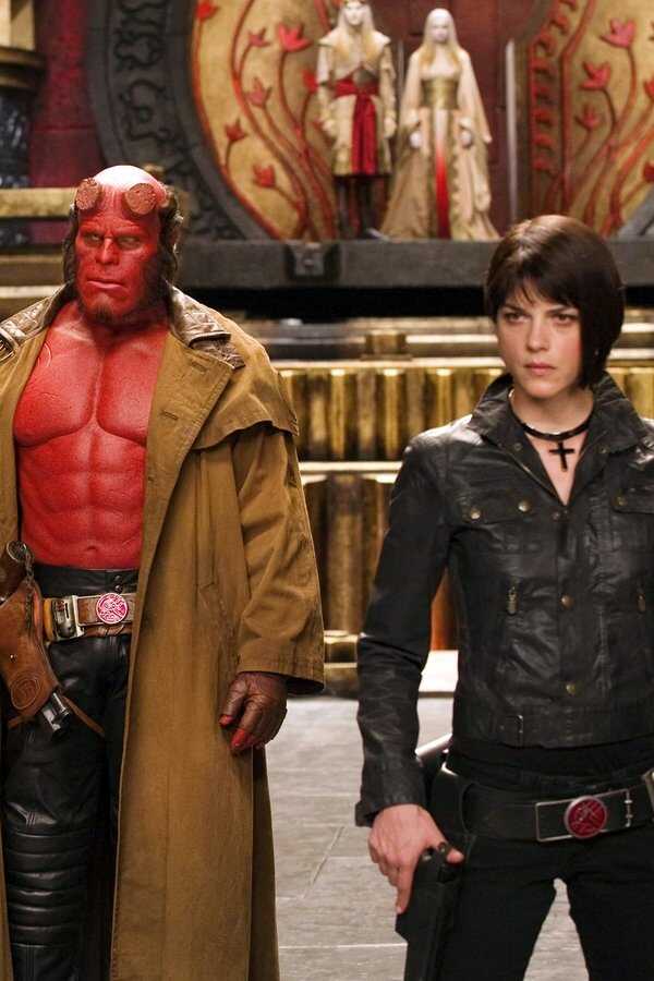 Hellboy II: The Golden Army (2008) 0